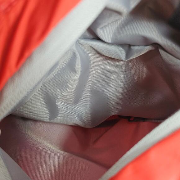 Camelbak Rogue Light Backpack Red & Gray *FOR PARTS* No Insert - Picture 6 of 7